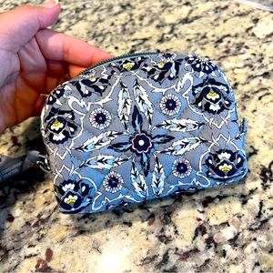 Vera bradley plaza tile dome cosmetic case